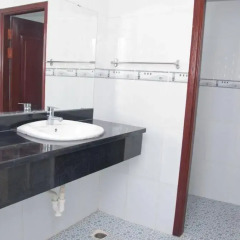 Dong Bao Hotel An Giang Стандартный номер с различными типами кроватей фото 9
