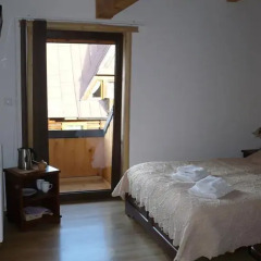 Отель Magnat Inn Стандартный номер фото 28