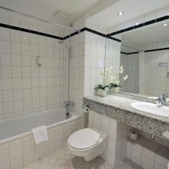 Отель Cityhotel Königstrasse 3* Стандартный номер с различными типами кроватей фото 4