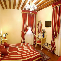 Hotel San Luca Venezia 3* Стандартный номер с различными типами кроватей фото 6