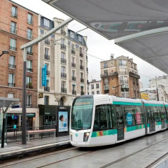 Отель Hipotel Paris Printania Maraîchers городской автобус