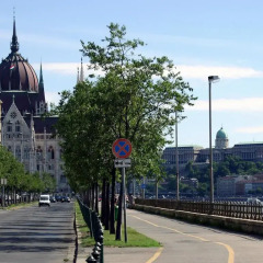 Апартаменты Arriva Budapest Apartment спортивное сооружение