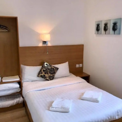 Апартаменты Assaha Hyde Park Apartments комната для гостей фото 2