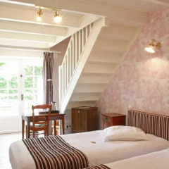 Отель Relais Des Landes 4* Стандартный семейный номер с различными типами кроватей фото 3