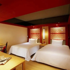 Отель Centra Central Station Bangkok 4* Улучшенный номер с 2 отдельными кроватями фото 3