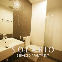 Отель Solario Serviced Apartment Таиланд, Бангкок - отзывы, цены и фото номеров - забронировать отель Solario Serviced Apartment онлайн ванная