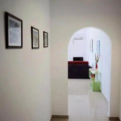 Отель Saint Tropez Apartments Албания, Саранда - отзывы, цены и фото номеров - забронировать отель Saint Tropez Apartments онлайн интерьер отеля