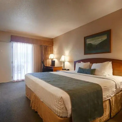 Отель Best Western Buffalo Ridge Inn 2* Номер Делюкс с различными типами кроватей фото 4