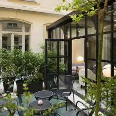 Отель Le Narcisse Blanc & Spa Париж