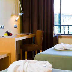 Отель Oca Golf Balneario Augas Santas 4* Стандартный номер с различными типами кроватей фото 10