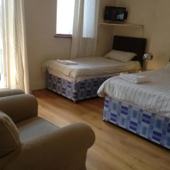 The Crystal Lodge Hotel 2* Стандартный номер с различными типами кроватей (общая ванная комната) фото 3