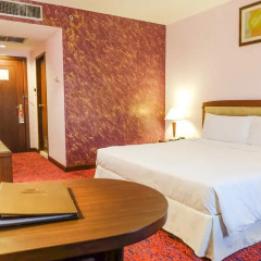 Отель Zenith Sukhumvit 4* Улучшенный номер фото 3