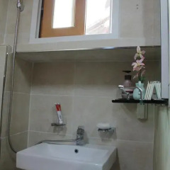 Отель Sky Guesthouse Южная Корея, Сеул - отзывы, цены и фото номеров - забронировать отель Sky Guesthouse онлайн ванная фото 2