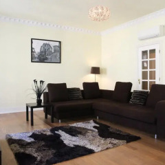 Апартаменты Fascinating Apartment in Historic Lisbon комната для гостей фото 5