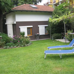 Отель Ferienhaus im Palmengarten Макканьо