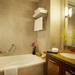 Отель Somerset West Lake Hanoi 4* Студия Делюкс с различными типами кроватей фото 2