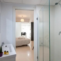 Отель Na Jordana Loft Ciutat Vella Испания, Валенсия - отзывы, цены и фото номеров - забронировать отель Na Jordana Loft Ciutat Vella онлайн ванная