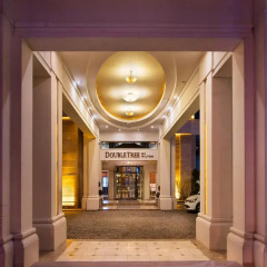 DoubleTree by Hilton Hotel Van Турция, Ван - отзывы, цены и фото номеров - забронировать отель DoubleTree by Hilton Hotel Van онлайн интерьер отеля