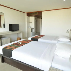 Отель Welcome Plaza 3* Номер Делюкс фото 2