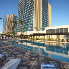 Отель DoubleTree by Hilton at the Entrance to Universal Orlando бассейн фото 4