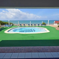 Отель Sunset Resort Треже-Бич бассейн