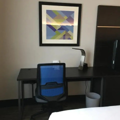 Отель Holiday Inn Express Ex I-71 / OH State Fair / Expo Center 2* Стандартный номер с различными типами кроватей фото 3
