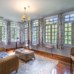 Lawrence's Hotel 5* Люкс с различными типами кроватей фото 4