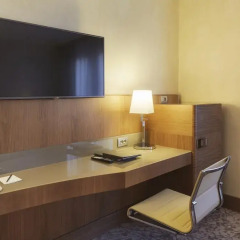 Отель Hilton Milan 4* Стандартный номер с различными типами кроватей фото 7
