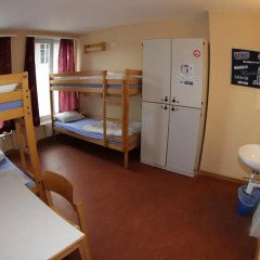 Bern Backpackers Hotel Glocke 3* Кровать в общем номере с двухъярусной кроватью