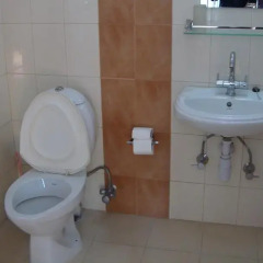 Отель New Summit Guest House Непал, Покхара - отзывы, цены и фото номеров - забронировать отель New Summit Guest House онлайн ванная