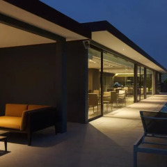 Отель Louis Kienne Serviced Residences бассейн