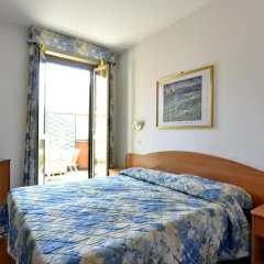 Tirreno Hotel 3* Стандартный номер с двуспальной кроватью фото 16