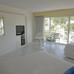 Отель Calinda Beach Acapulco 3* Президентский люкс с двуспальной кроватью фото 9