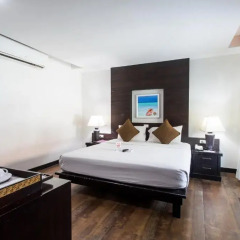 Отель Chaweng Cove Beach Resort 3* Улучшенное бунгало с различными типами кроватей фото 8
