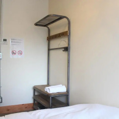 Отель Wise Owl Hostels Tokyo Стандартный номер с двуспальной кроватью (общая ванная комната) фото 9