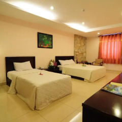 Phuoc Loc Tho 1 Hotel 2* Улучшенный номер с различными типами кроватей фото 4