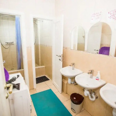 Hostel Lime спа