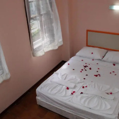 Idyros Hotel 3* Стандартный номер с двуспальной кроватью фото 2