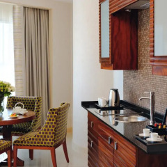 Movenpick Hotel West Bay Doha в номере