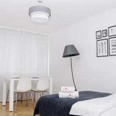 Отель Hosapartments City Center Улучшенные апартаменты с различными типами кроватей фото 17