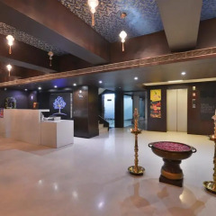 Hotel The Golden Oak Raipur интерьер отеля фото 3