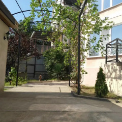 Гостиница Guest House Svetlana парковка