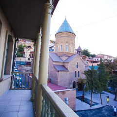 Отель Old Meidan Tbilisi Грузия, Тбилиси - 1 отзыв об отеле, цены и фото номеров - забронировать отель Old Meidan Tbilisi онлайн балкон