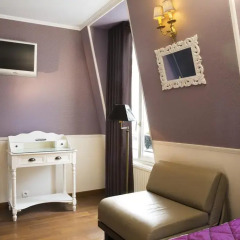 Отель Hôtel Tour Eiffel 2* Улучшенный номер с различными типами кроватей фото 3