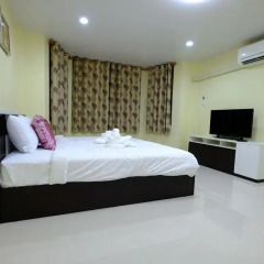 Donmueang Airport Residence Hostel Стандартный номер с различными типами кроватей фото 4