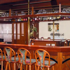 Entrée Hotel Glinde гостиничный бар