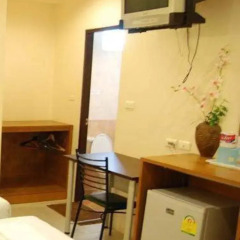 Отель Rambuttri House 2* Номер Делюкс с различными типами кроватей фото 4