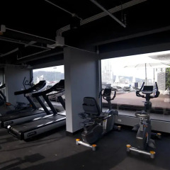 Отель G Penthouse фитнесс-зал фото 2