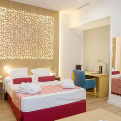 Soho Boutique Capuchinos Hotel 3* Стандартный номер с различными типами кроватей фото 5