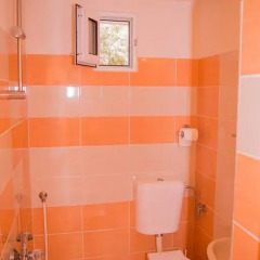 Отель Bobi Guest House 2* Стандартный номер с различными типами кроватей фото 12